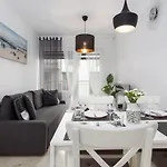 Kapitanski Mostek By Renters Διαμέρισμα *