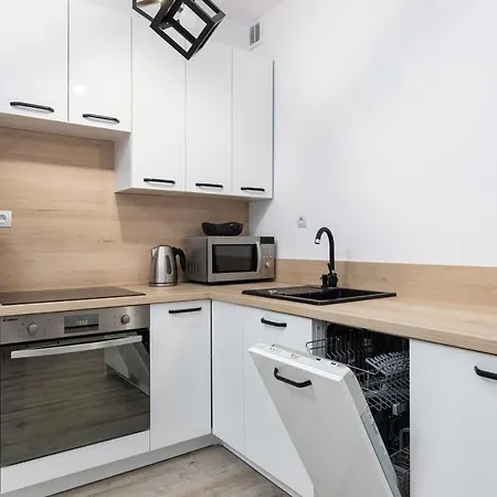 Apartment Kapitanski Mostek By Renters