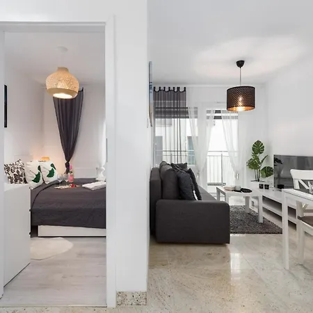 Kapitanski Mostek By Renters Lägenhet *