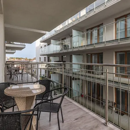 Apartament Kapitański Mostek By Renters Kołobrzeg