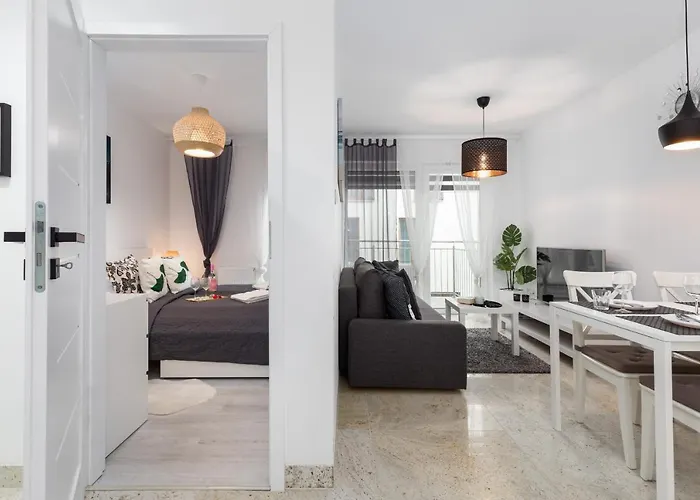 Kapitanski Mostek By Renters Apartamento *