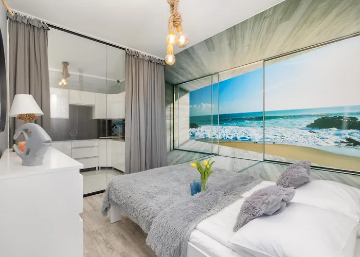 Kapitanski Mostek By Renters Kołobrzeg